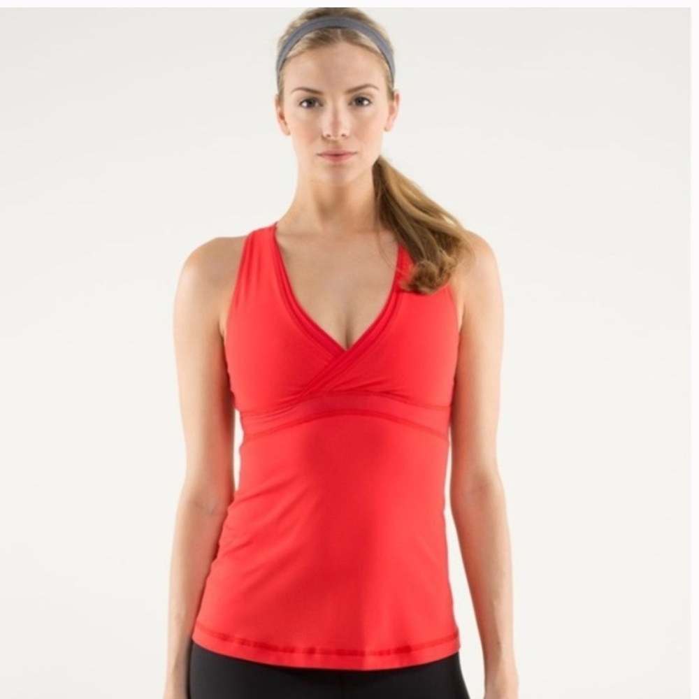 Lululemon deep V tank